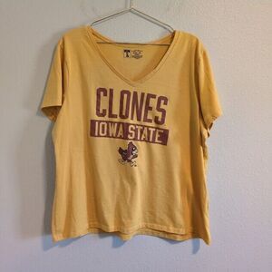 Iowa State University T-shirt women’s 2X Plus Cyclones Clones Short Sleeve